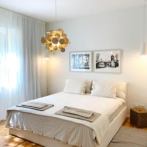 Historical Center Apartment Sofia
