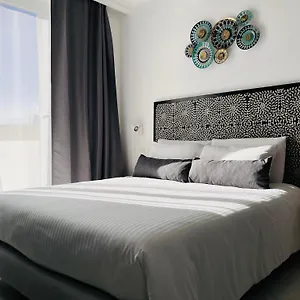 By Promenade And Apartament Sliema